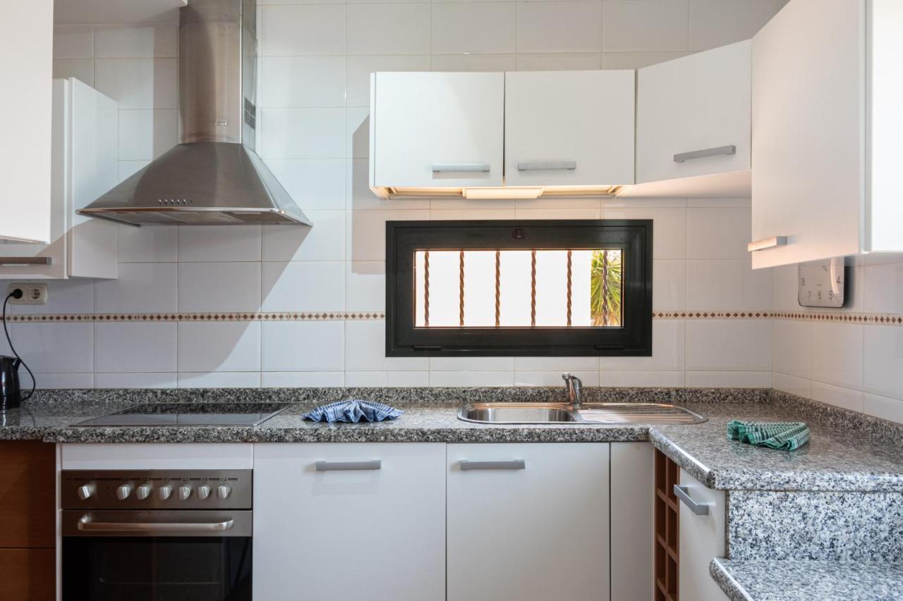 Lovely 2-Bed Villa In Corralejo Fuerteventura Luaran gambar