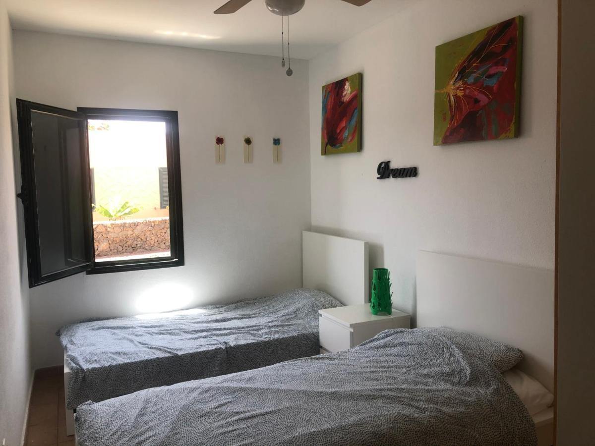 Lovely 2-Bed Villa In Corralejo Fuerteventura Luaran gambar