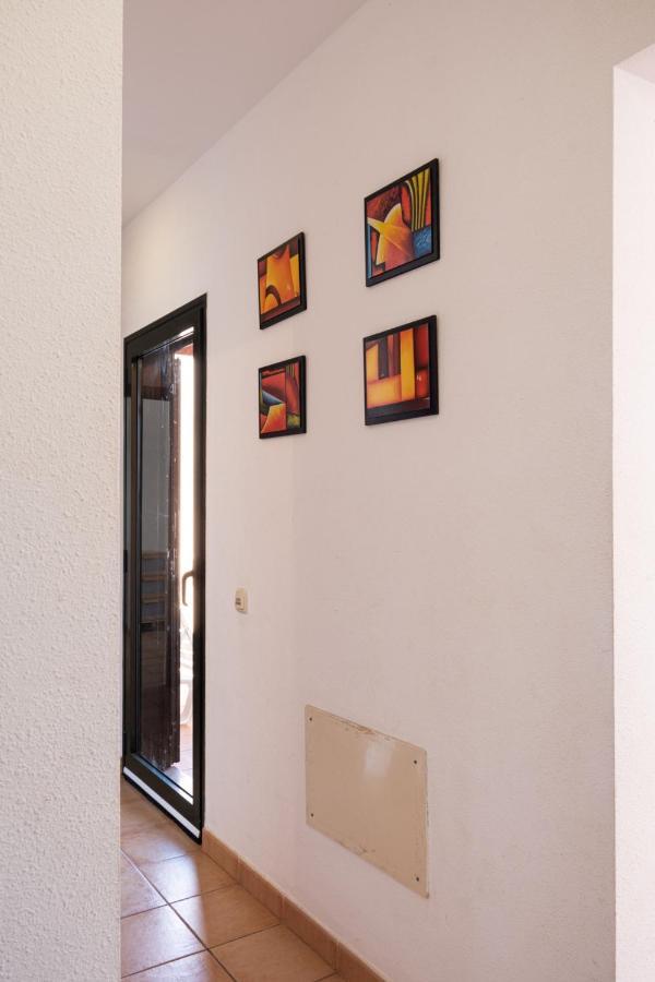 Lovely 2-Bed Villa In Corralejo Fuerteventura Luaran gambar